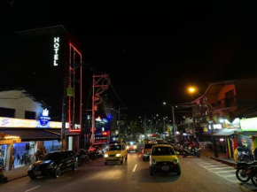 Bajo la luna hotel